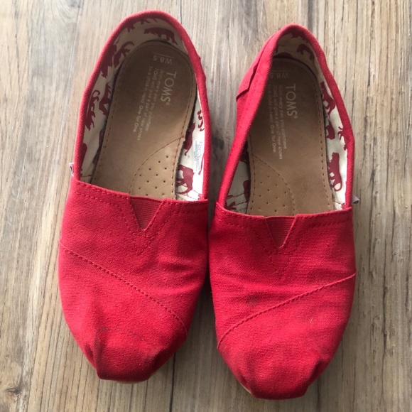 Toms Shoes - Red TOMS canvas shoes